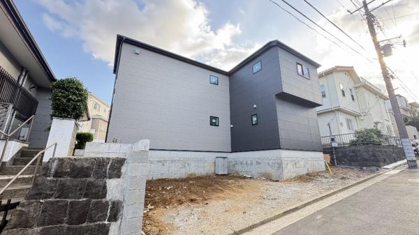 横浜市保土ケ谷区法泉３丁目の新築一戸建