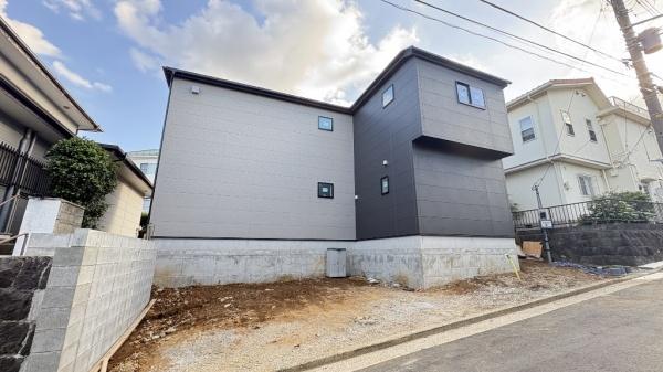 横浜市保土ケ谷区法泉３丁目の新築一戸建