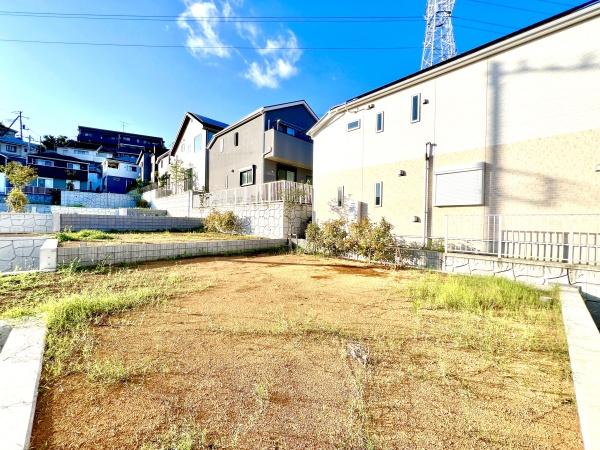 横浜市鶴見区梶山２丁目の土地