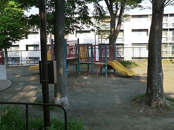 パークハイム三ツ沢(神大寺第二公園)