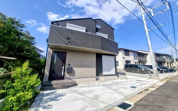 泉区下和２丁目　全２棟Ａ号棟