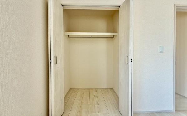 戸塚区深谷町　全５棟２号棟