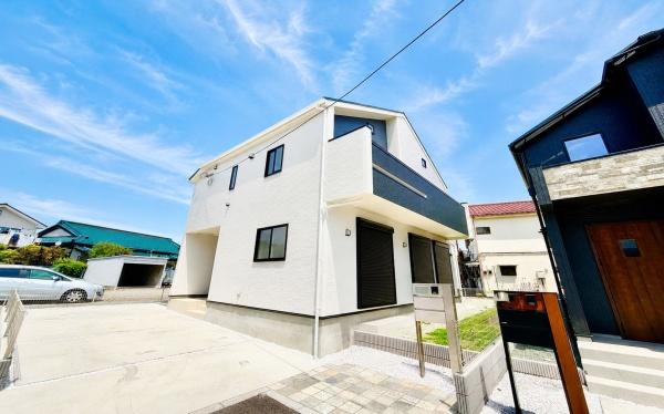 戸塚区深谷町　全５棟２号棟