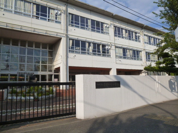 ダイアパレス日吉イースト(川崎市立夢見ヶ崎小学校)