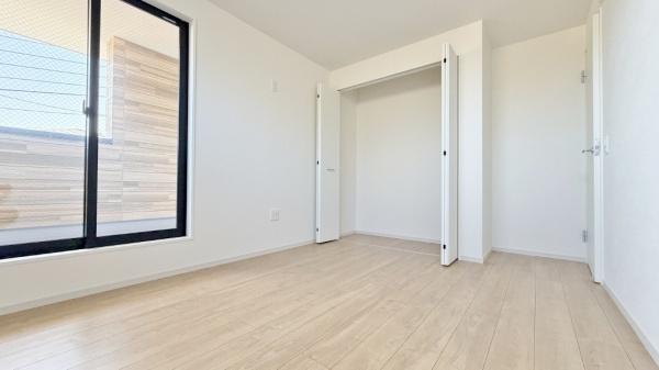 栄区上之町　新築戸建