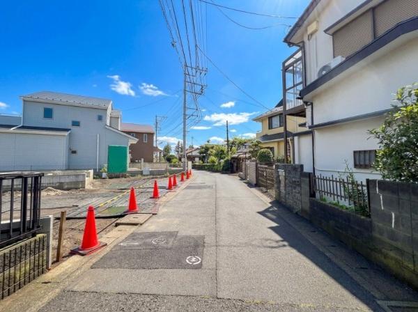 泉区下和泉４丁目　全２棟Ｂ号棟