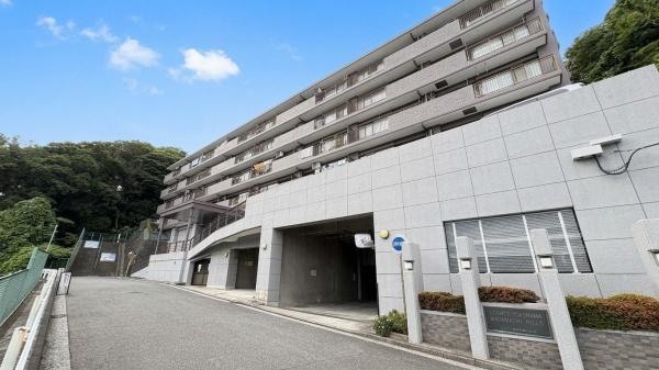コスモ横浜和田町ヒルズ