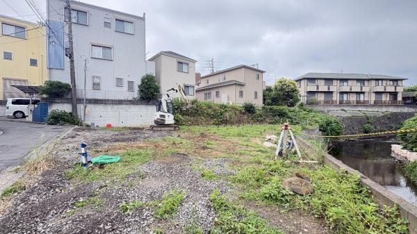 磯子区栗木1丁目　全2棟1号棟