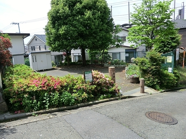大和市福田８丁目　全３棟２号棟(高雄公園)