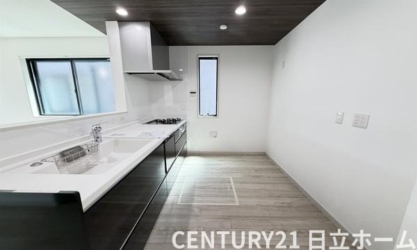 緑区長津田町　全４棟２号棟