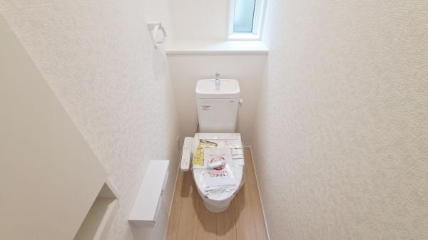 戸塚区名瀬町　全２棟１号棟