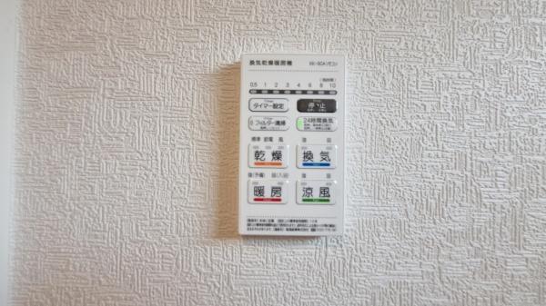 戸塚区名瀬町　全２棟２号棟