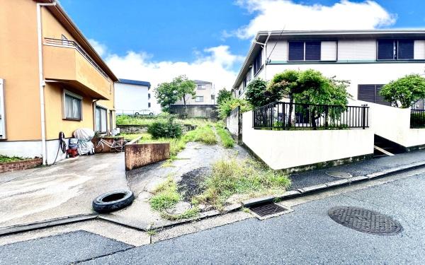 栄区長沼町