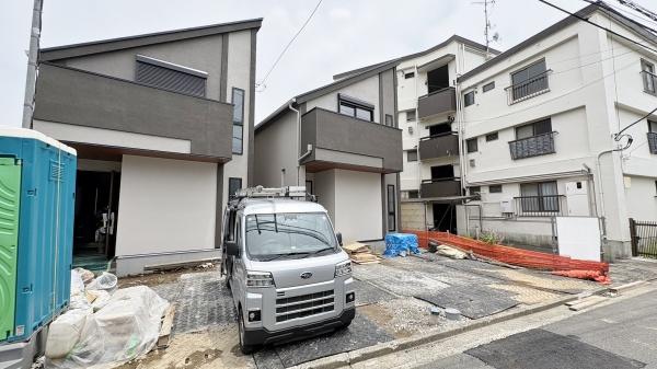 戸塚区戸塚町　全2棟1号棟