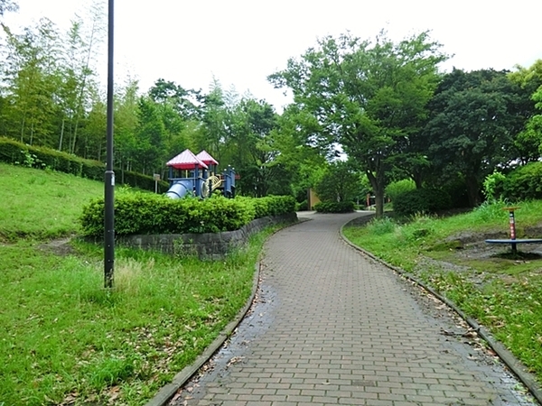 都筑区早渕3丁目1期　全7棟F棟(早渕公園)