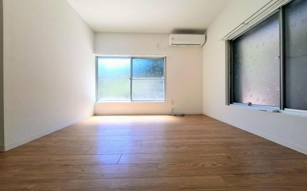 横浜市緑区新治町の中古一戸建て