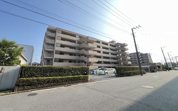 ルイシャトレ鶴見イーストコート