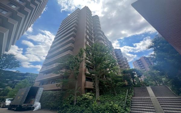 港北ニュータウンイオ６番館
