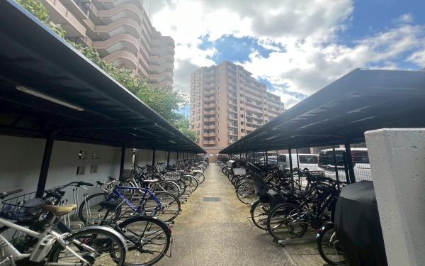 港北ニュータウンイオ６番館