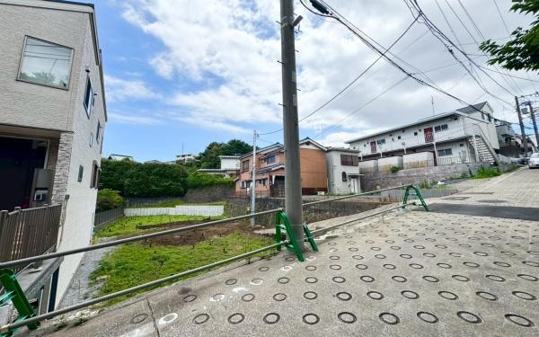 西区元久保町　全３棟１号棟