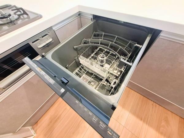 西区霞ケ丘　全３棟２号棟