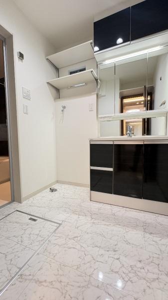 青葉区美しが丘3丁目　戸建て