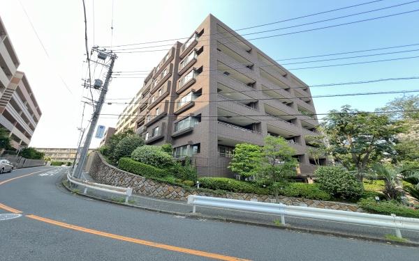 ライオンズ横濱アリーナヒル