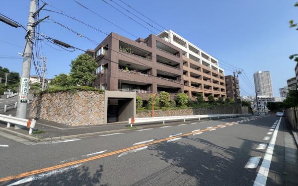 ライオンズ横濱アリーナヒル