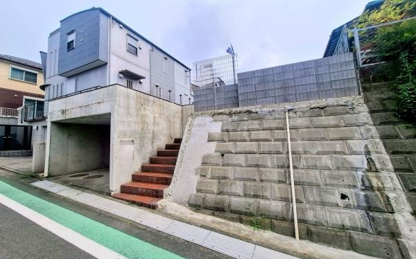 戸塚区名瀬町