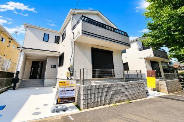 磯子区上中里町　全２棟Ｂ号棟