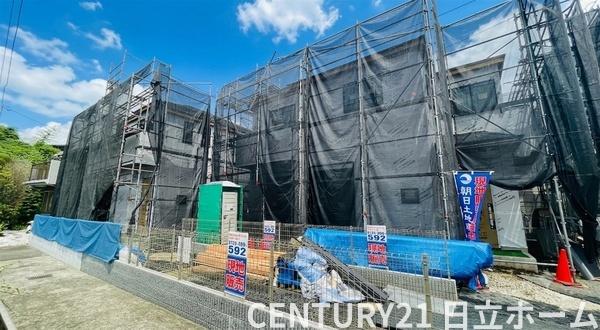 緑区西八朔町　全２棟Ｂ号棟