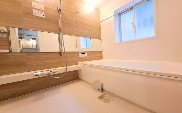 鎌倉市七里ガ浜東５丁目の中古一戸建て