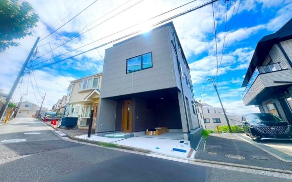 金沢区富岡東１丁目
