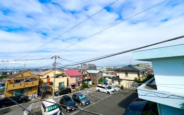 金沢区富岡東１丁目