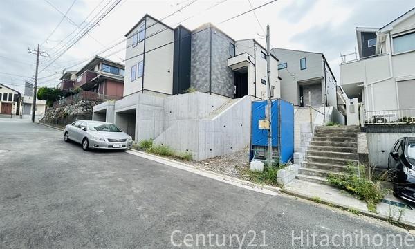 磯子区森６丁目　全３棟３号棟