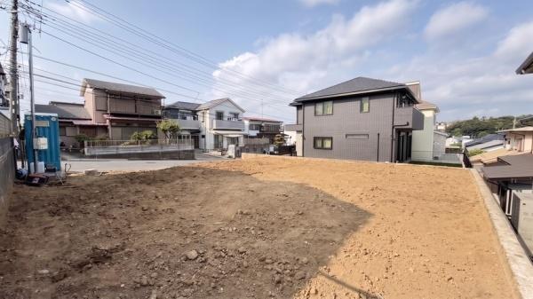 旭区市沢町　全1棟