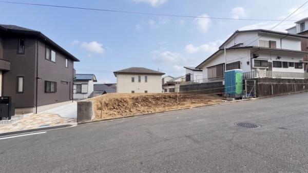 旭区市沢町 全1棟