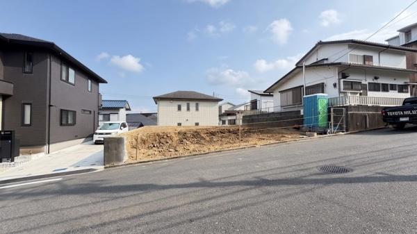 旭区市沢町　全1棟