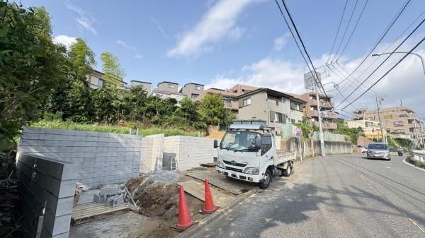 緑区東本郷6丁目　全3棟3号棟