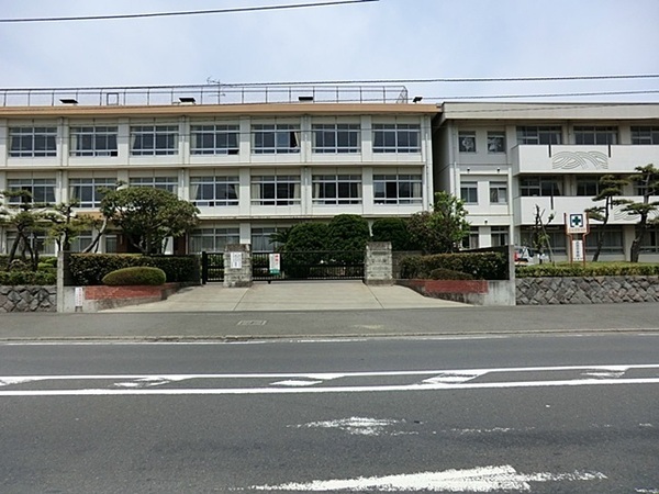平塚市第1黒部丘　全２棟１号棟(浜岳中学校)