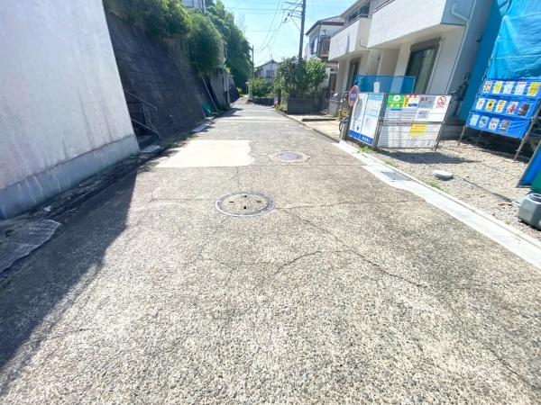 鎌倉市関谷　全２棟２号棟