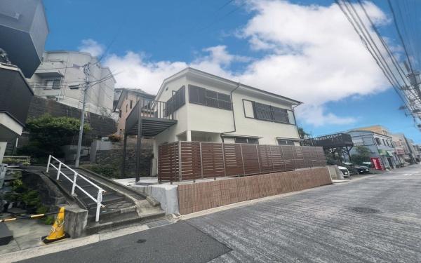 金沢区富岡西２丁目