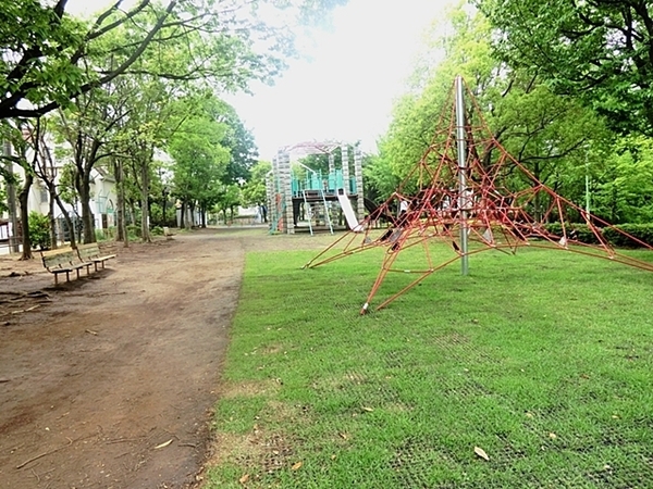 青葉区荏田西2期　全2棟1号棟(泉田向公園)