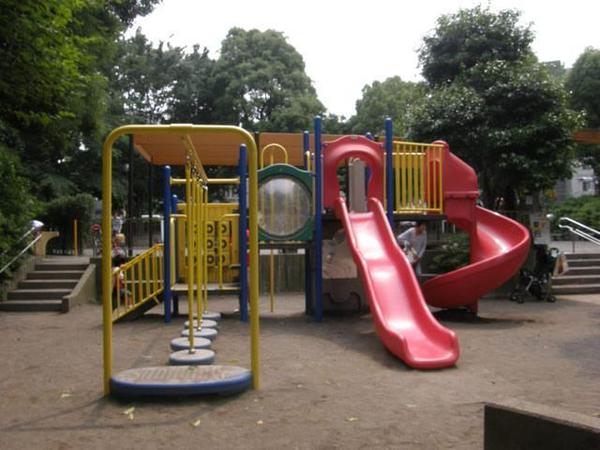 ヒルズ宮前平(宮崎第二公園)
