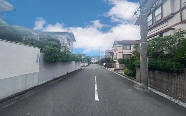 横浜市金沢区富岡西６丁目の中古一戸建て