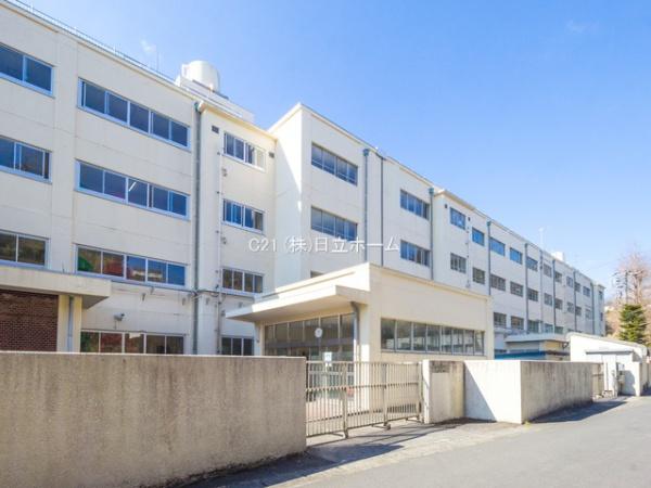 横浜市金沢区高舟台２丁目の中古一戸建て(横浜市立大道中学校)