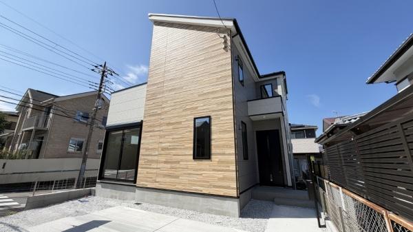 栄区尾月　新築戸建