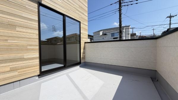 栄区尾月　新築戸建