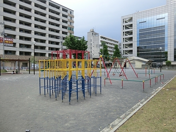 ストーク伊勢佐木7番館(山吹公園)