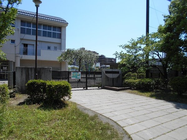 港北ニュータウンパークサイドハイツ3番館(横浜市立南山田小学校)